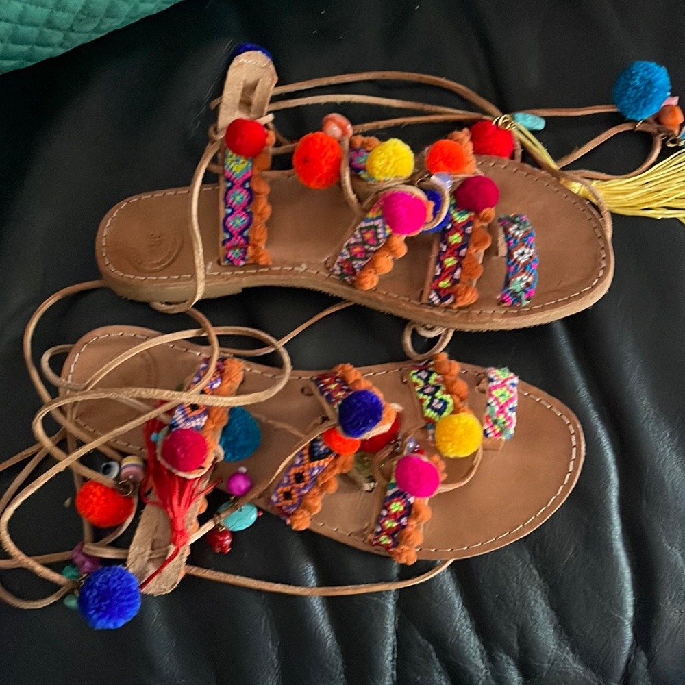 Detailed sandals